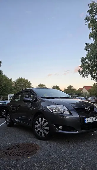 Toyota Auris 2007 photo 2