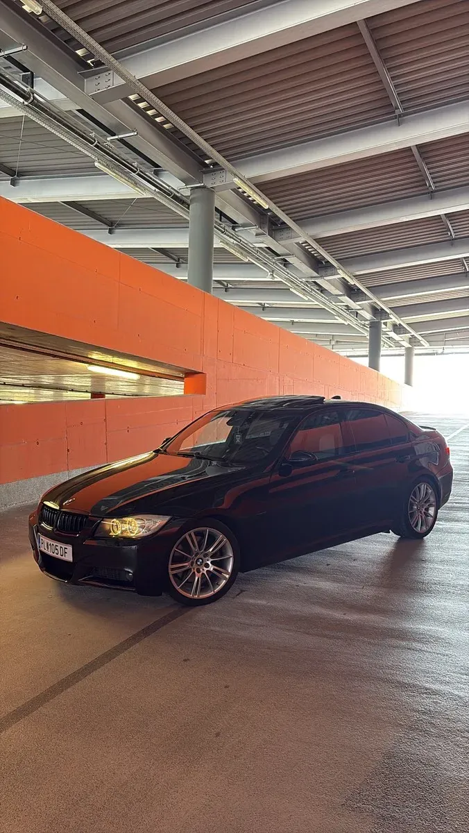 BMW 3 Series 2007 photo 2