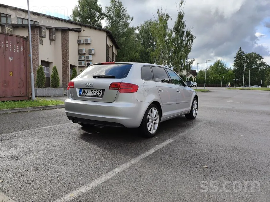 Audi A3 2010 photo 4