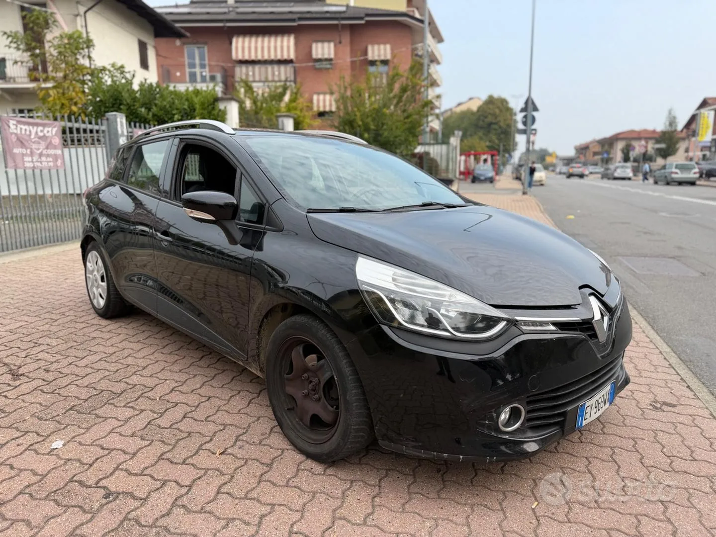Renault Clio 2015 photo 2