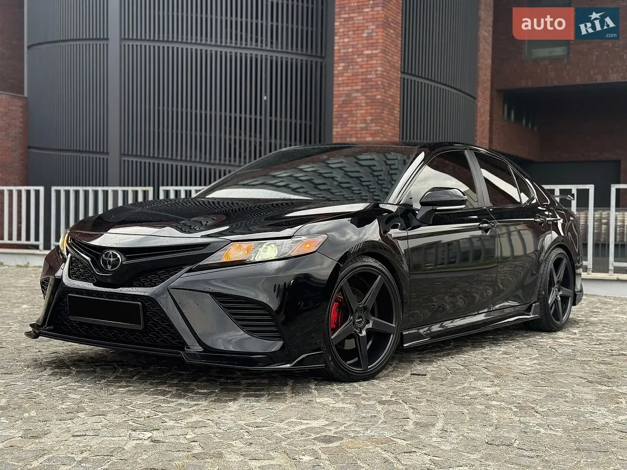 Toyota Camry 2022 photo 2