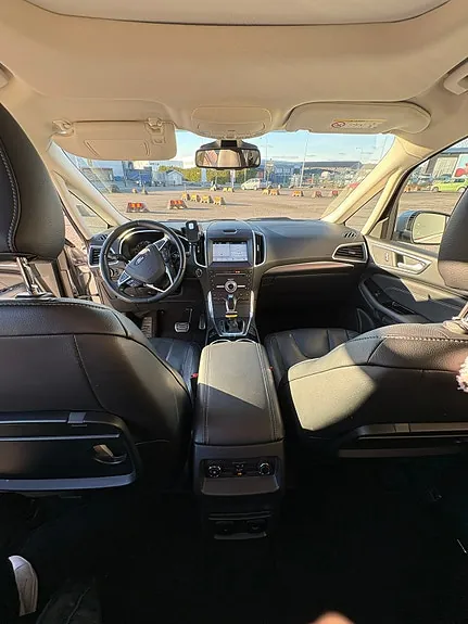 Ford S-Max 2017 photo 2