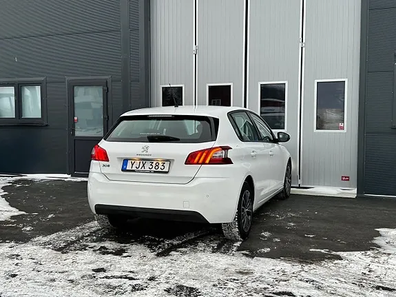 Peugeot 308 2017 photo 5