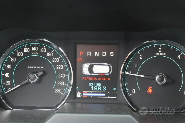 Jaguar Xf 2015 photo 3