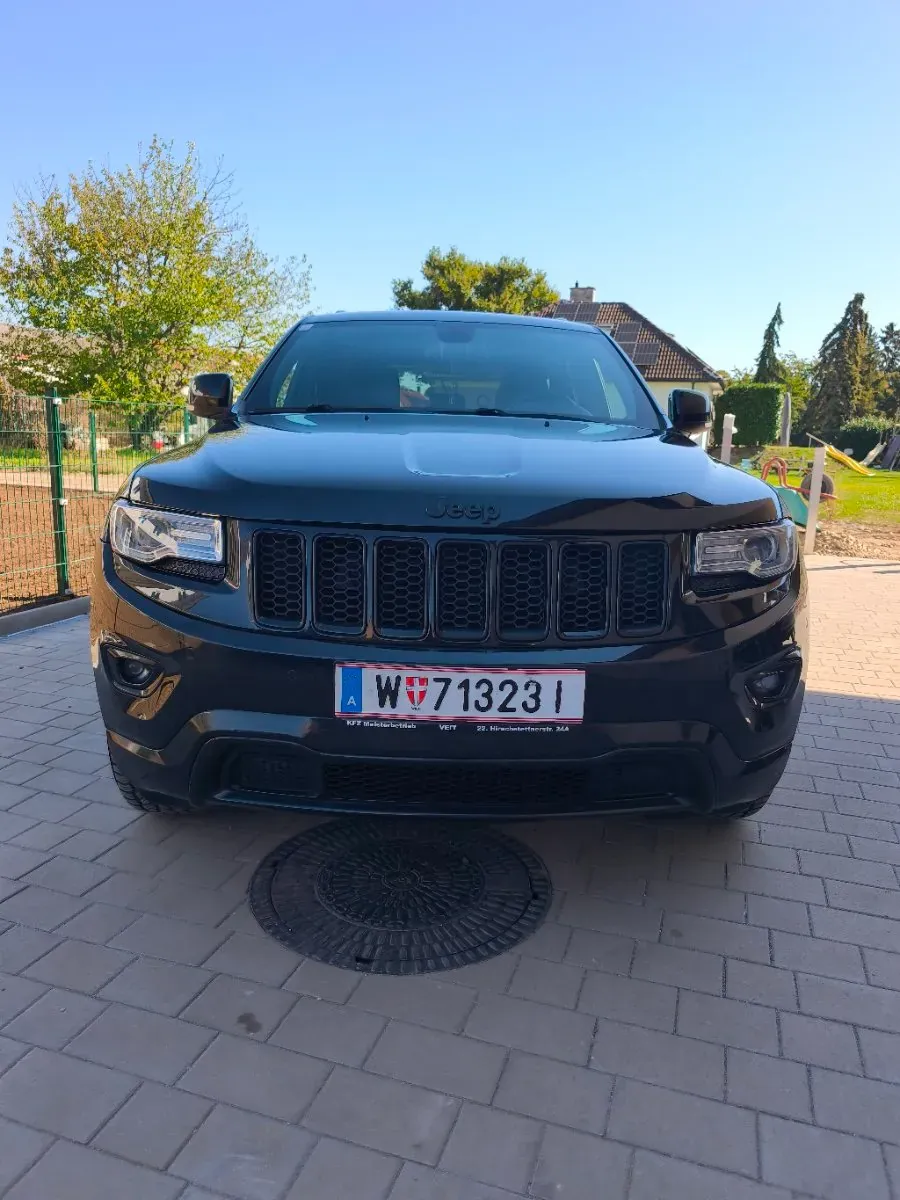 Jeep Grand Cherokee 2014 photo 3