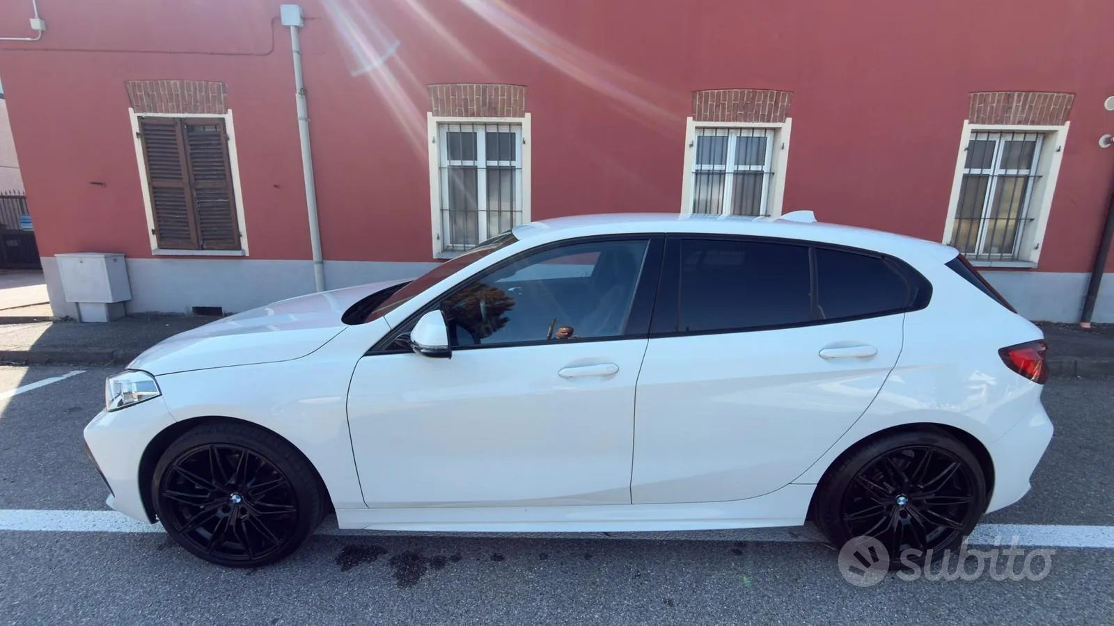 BMW Serie 1 M Sport 2023 photo 3