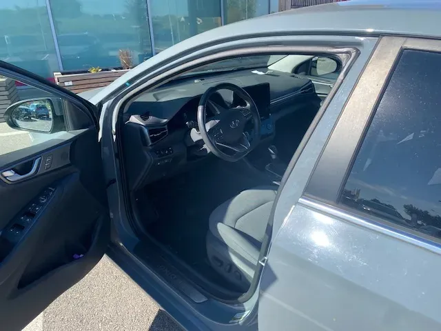 Hyundai Ioniq 2020 photo 3