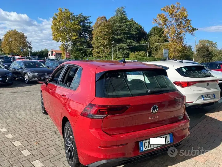 Volkswagen Golf 2023 photo 3