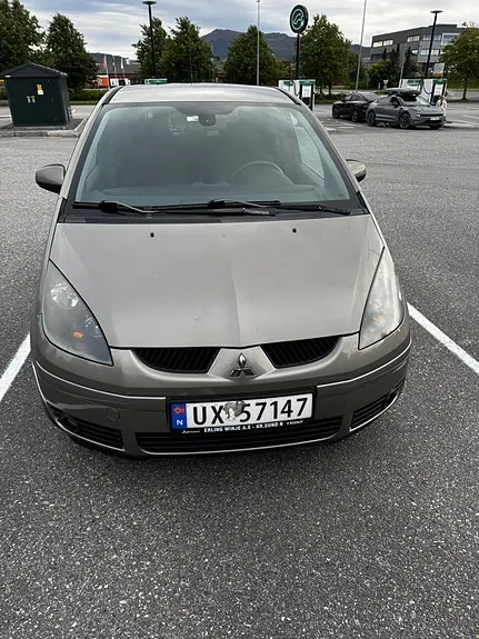 Mitsubishi Colt 2008 photo 3