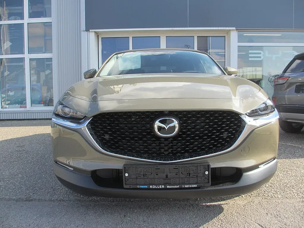 Mazda Cx-30 photo 3