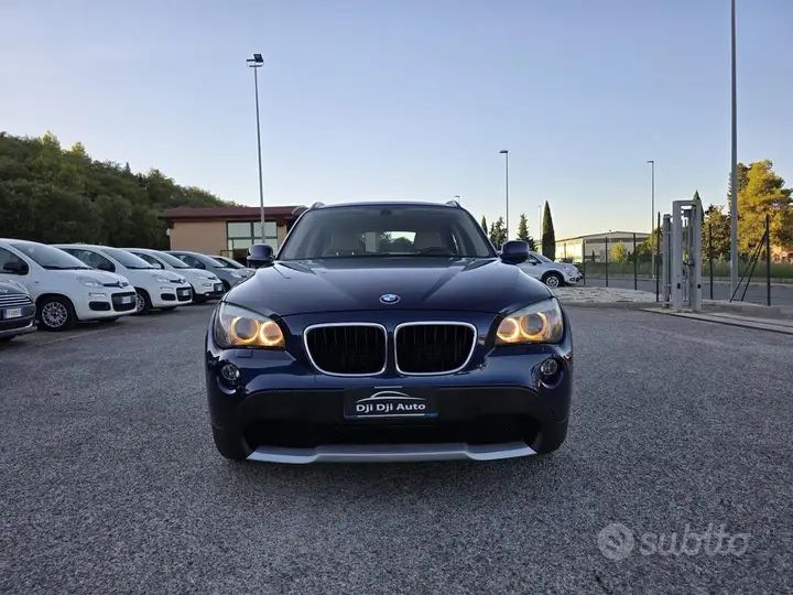 BMW X1 2011 photo 2