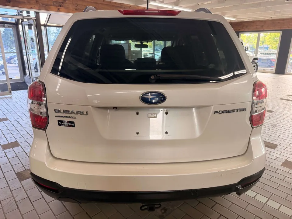 Subaru Forester 2015 photo 4