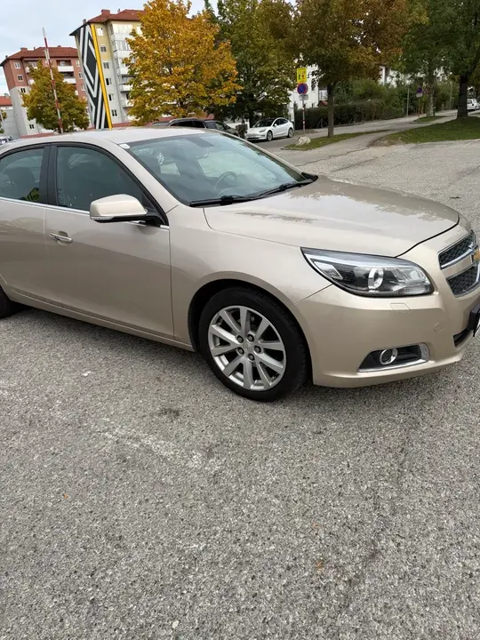 Chevrolet Malibu 2012 photo 3