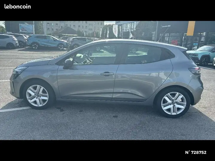 Renault Clio 2025 photo 2