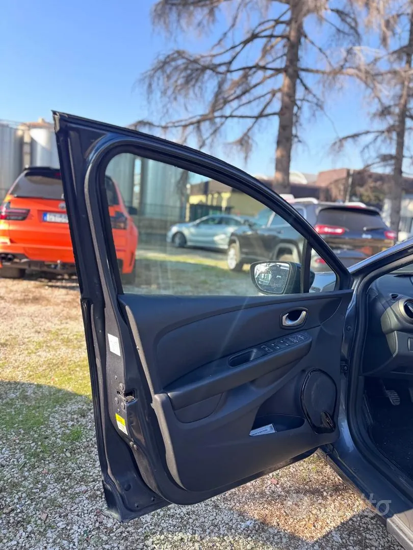 Dacia Duster 2016 photo 5