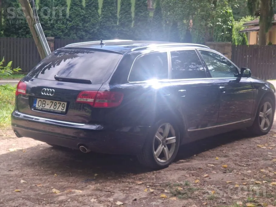 Audi A6 2010 photo 4