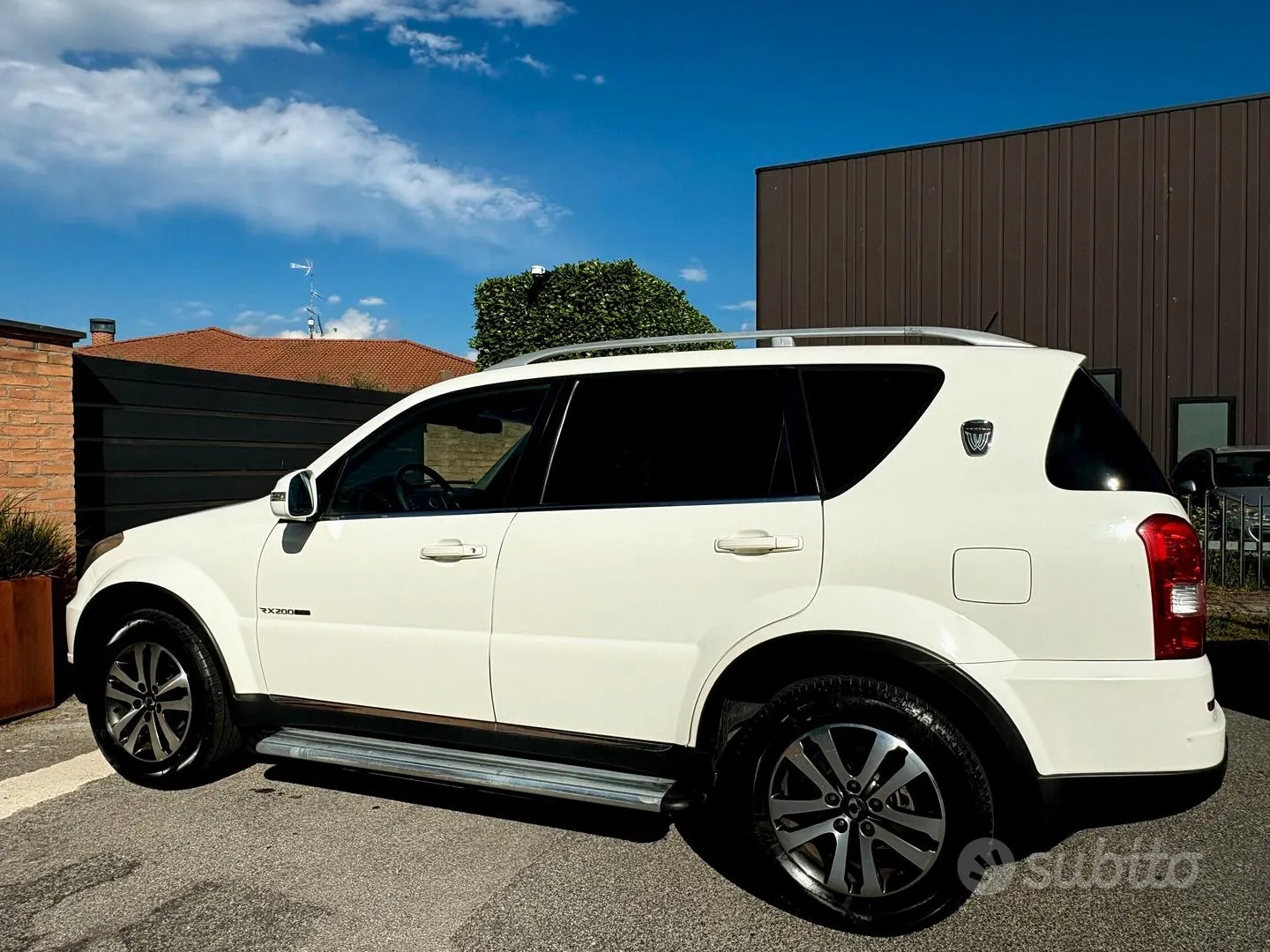 KG Mobility Rexton 2015 photo 5