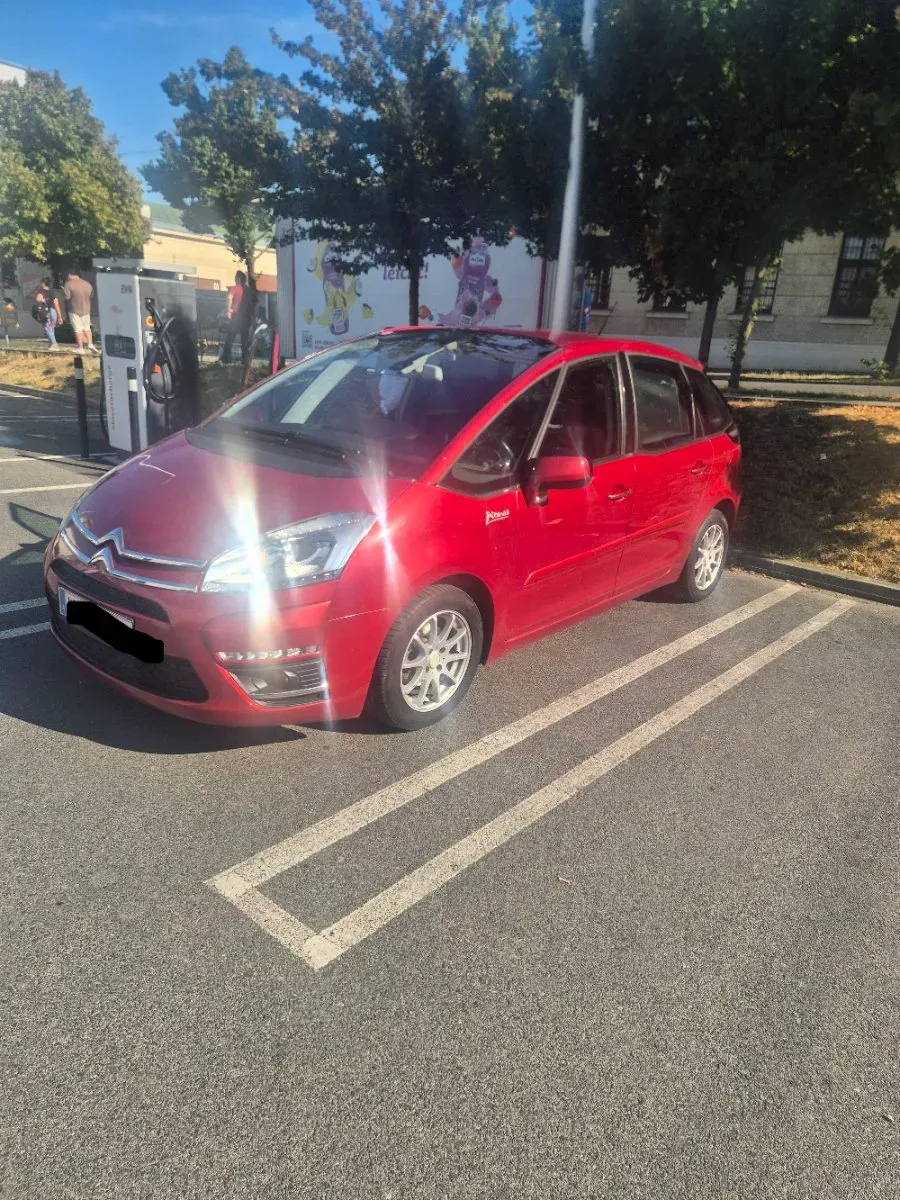 Citroen C4 Picasso 2013 photo 2