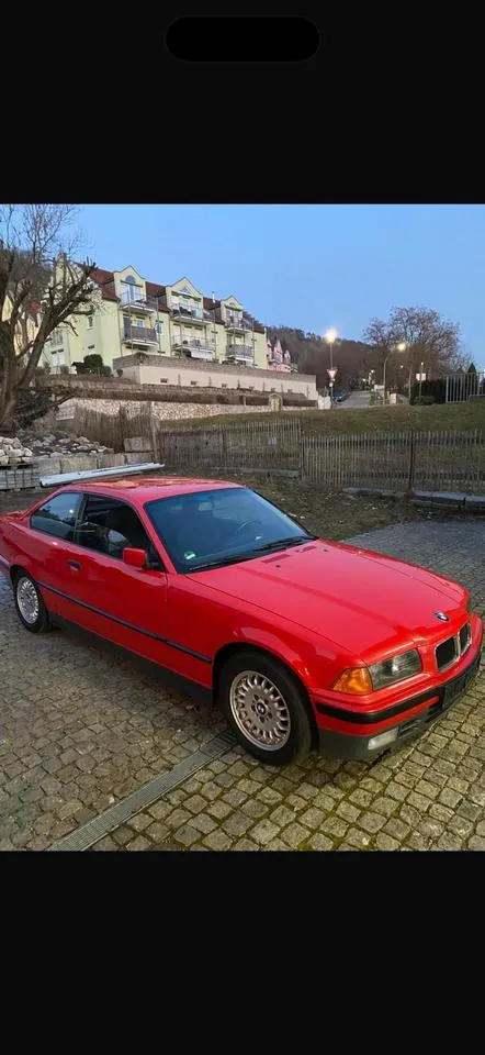 BMW 320I
