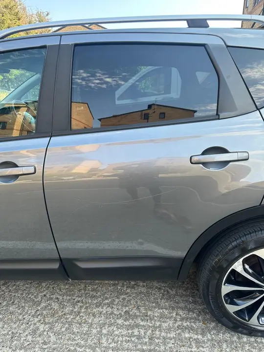 Nissan Qashqai 2012 photo 4
