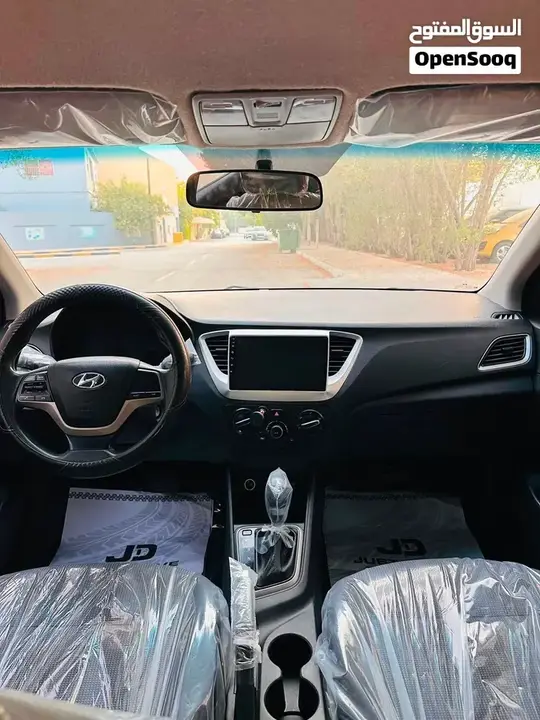 Hyundai Accent 2018 photo 3