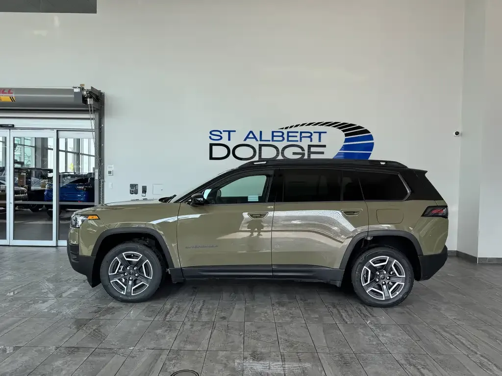 Jeep Cherokee 2026 photo 2