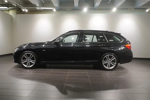 BMW 330I 2017 photo 5