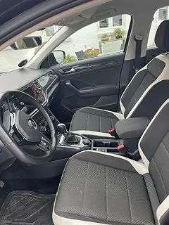 Volkswagen T-Roc 2018 photo 2