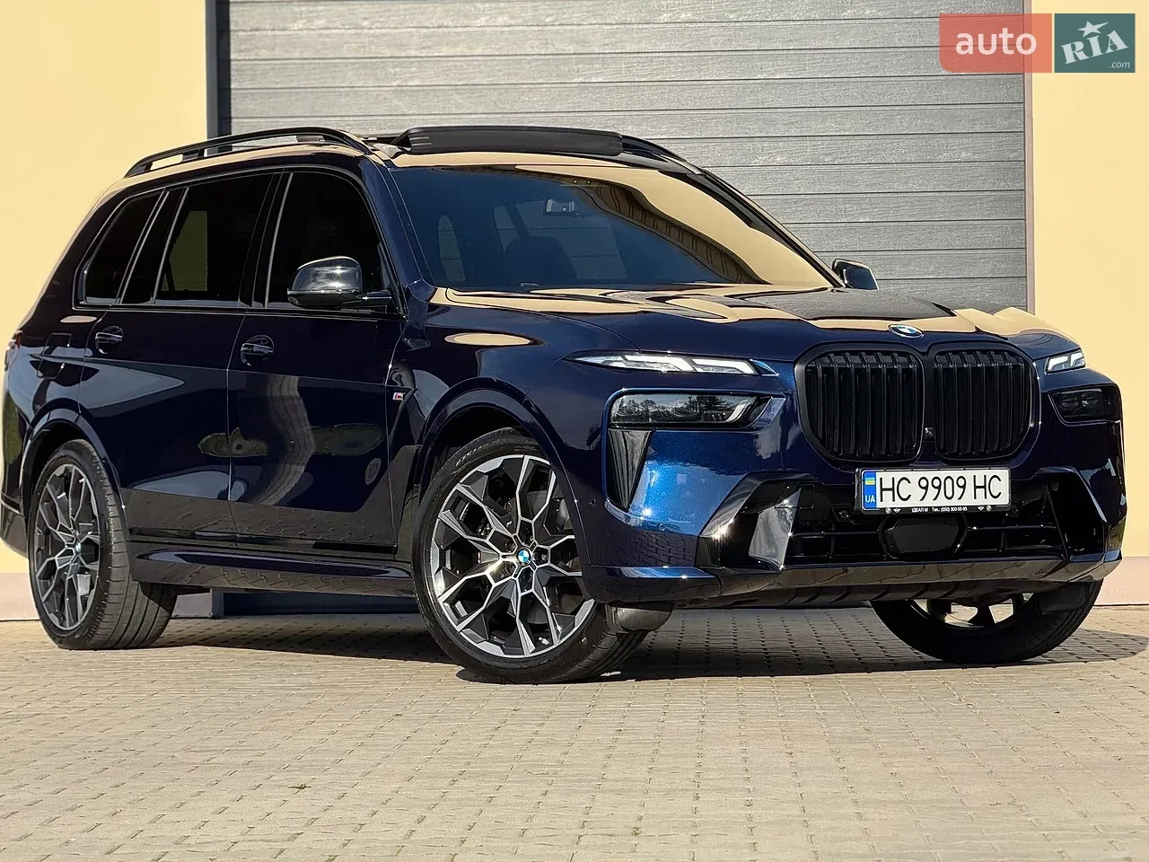 BMW X7 2023 photo 4