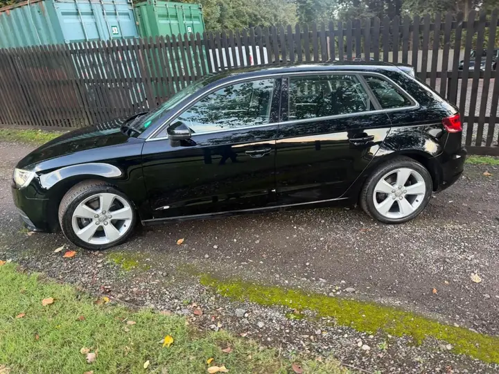 Audi A3 2014 photo 3