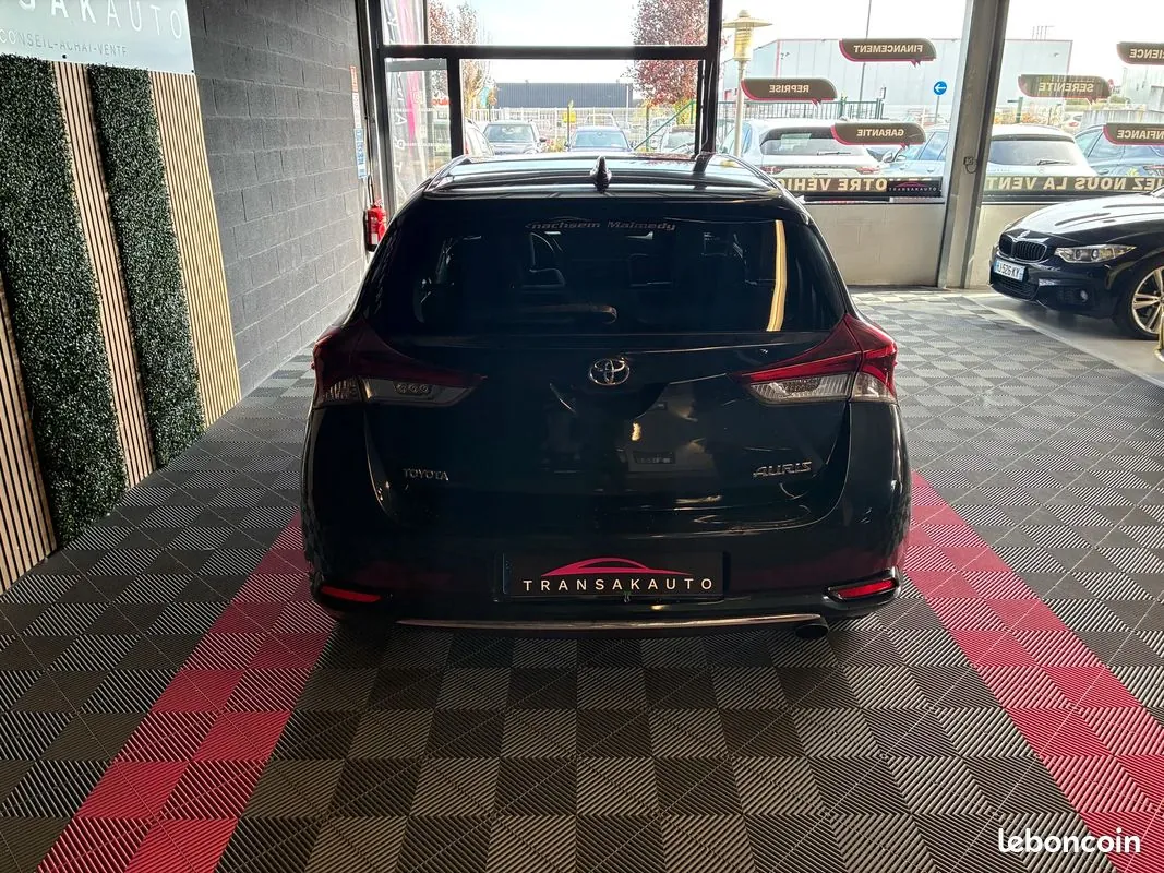 Toyota Auris 2016 photo 4