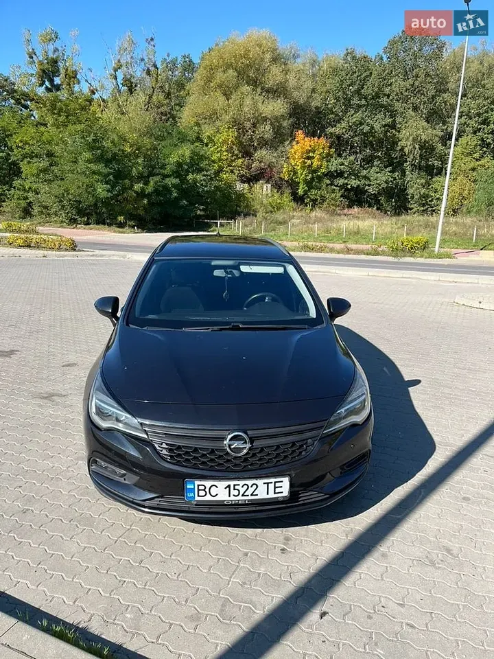 Opel Astra 2016 photo 2