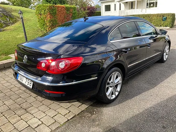 Volkswagen Passat Cc 2010 photo 3