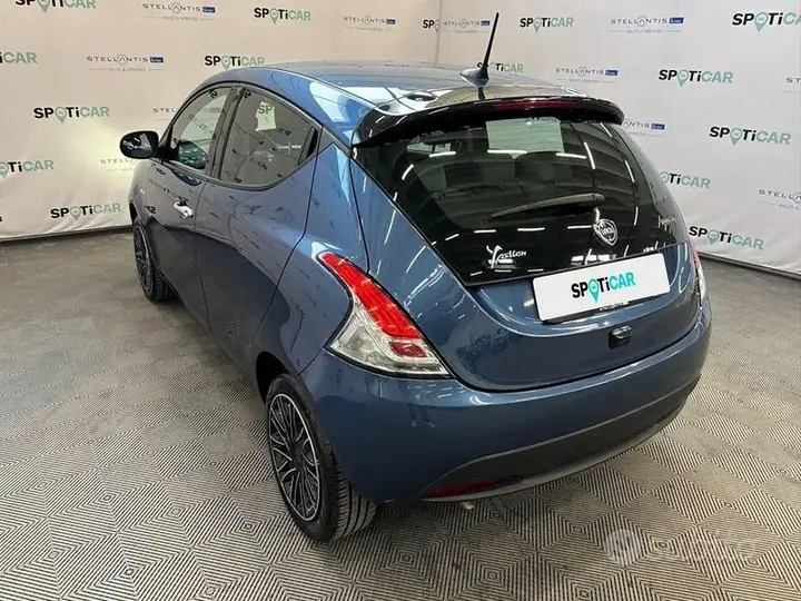 Lancia Ypsilon 2023 photo 3