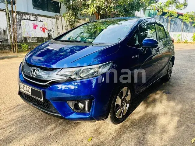 Honda Fit 2014 photo 2