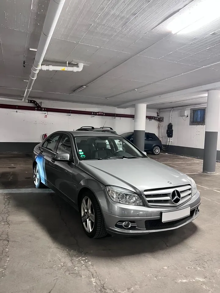 Mercedes-Benz C 180