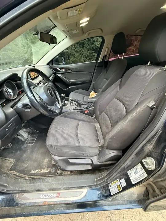 Mazda 3 2015 photo 5