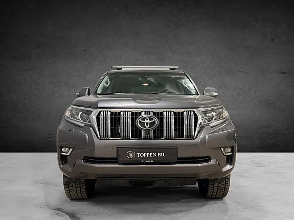 Toyota Land Cruiser 2023 photo 3