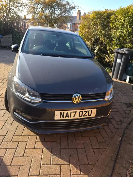 Volkswagen Polo 2017 photo 2