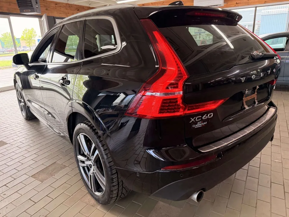 Volvo Xc60 2018 photo 2