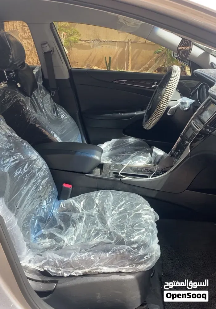 Hyundai Sonata 2012 photo 3