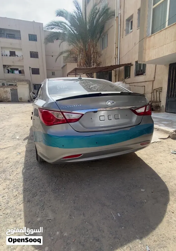 Hyundai Sonata 2012 photo 2