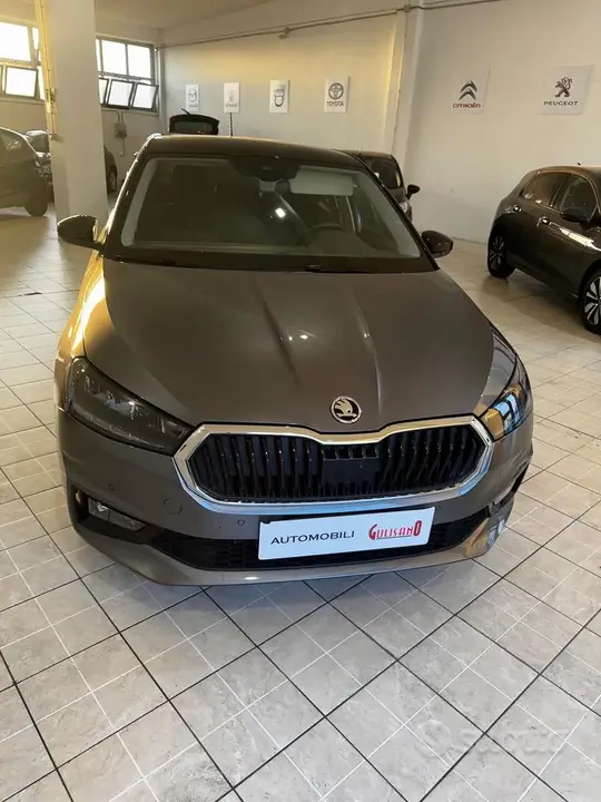 Skoda Fabia 2025 photo 2