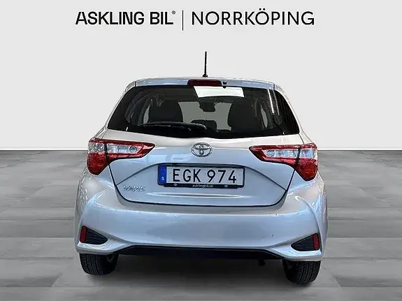 Toyota Yaris 2017 photo 4