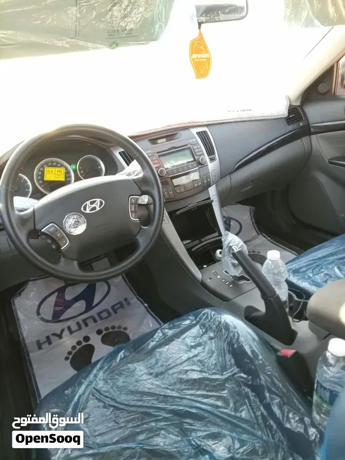 Hyundai Sonata 2009 photo 2