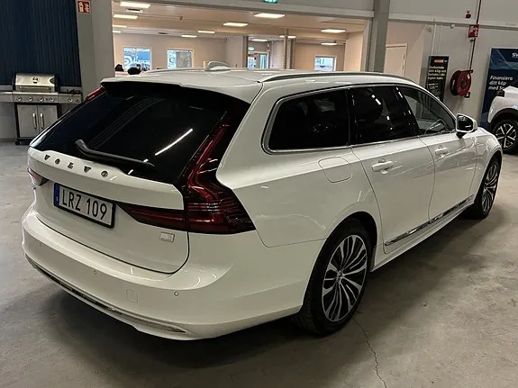 Volvo V90 2024 photo 5