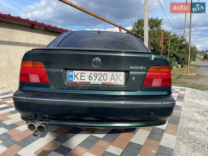 BMW 5 Series 1999 photo 3