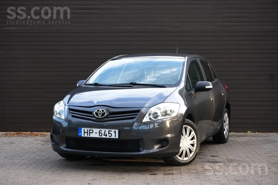 Toyota Auris