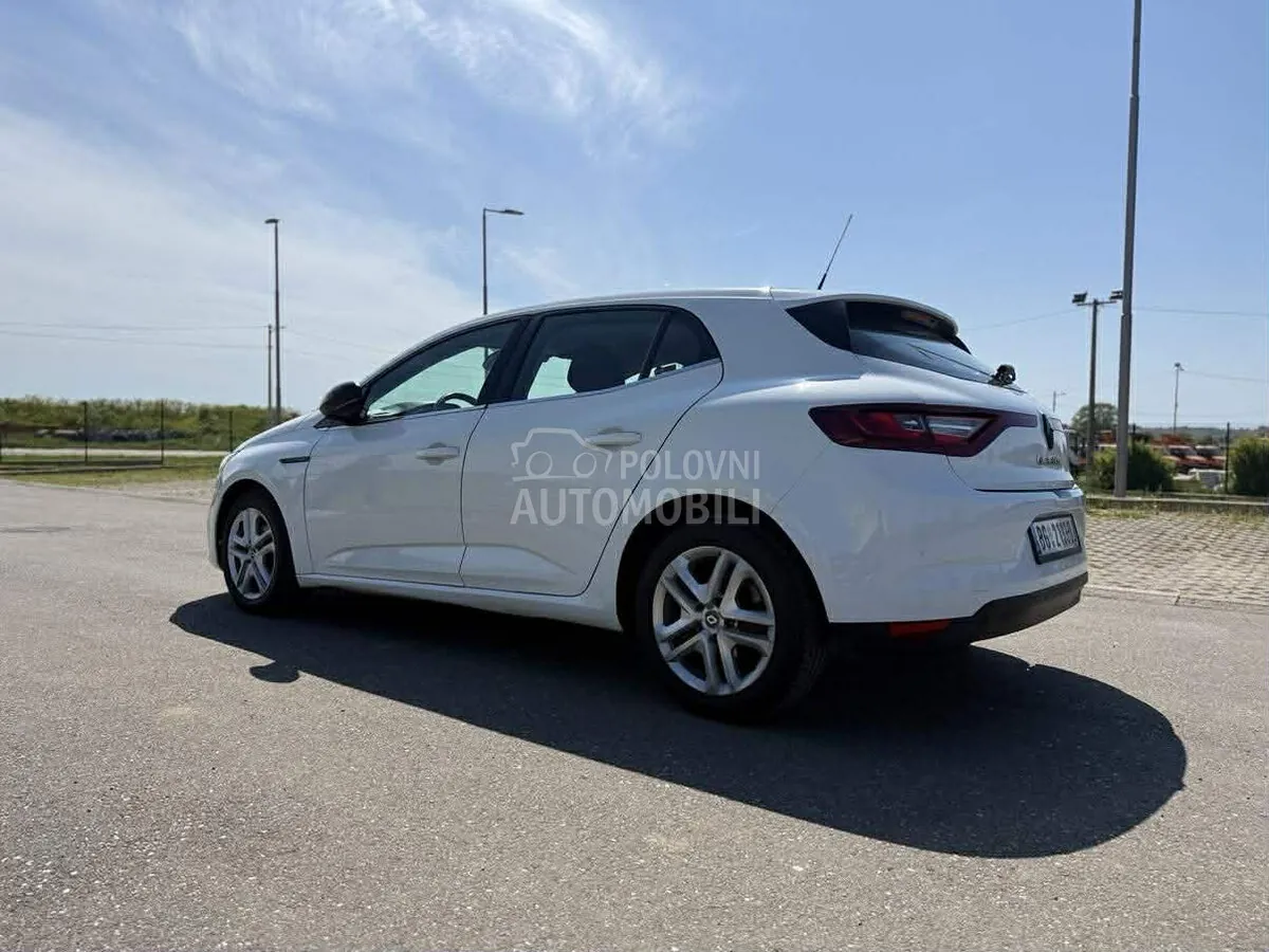 Renault Megane 2016 photo 3