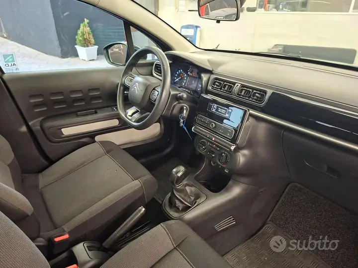 Citroen C3 2018 photo 2